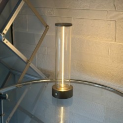 Tira de luz LED de succión magnética de vidrio