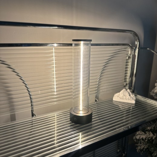 Tira de luz LED de succión magnética de vidrio