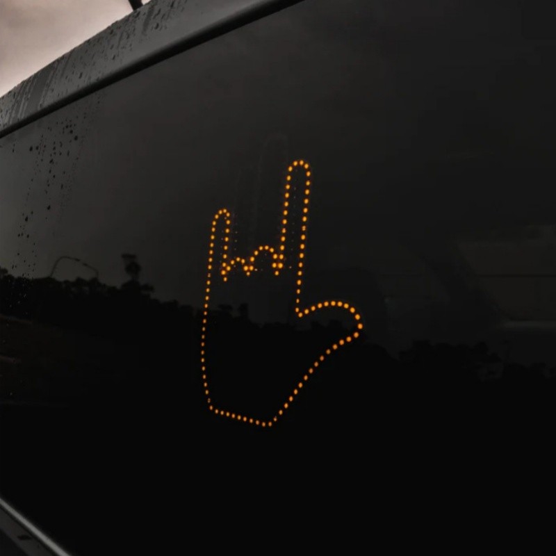 Nueva y divertida luz LED gestual iluminada para el dedo del coche con control remoto, señales de furia al volante, lámpara de mano con luz gestual para el dedo medio