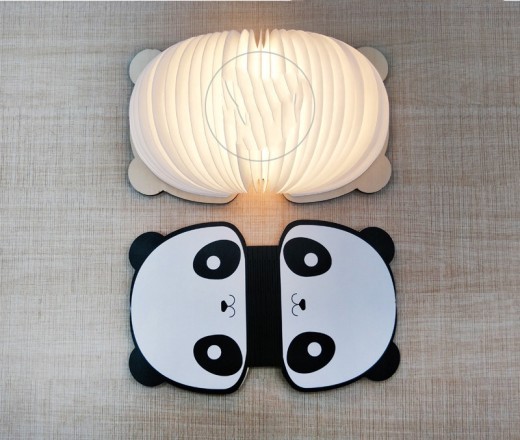 Luz de libro LED colorida con forma de panda