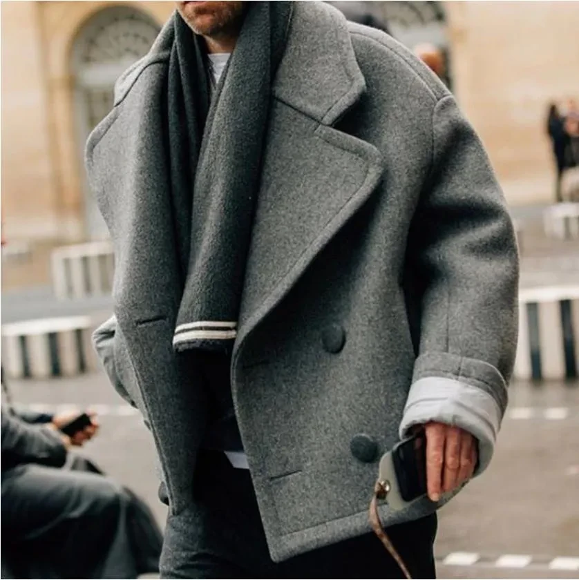 Abrigo de lana corto con solapa grande de moda urbana de otoño e invierno