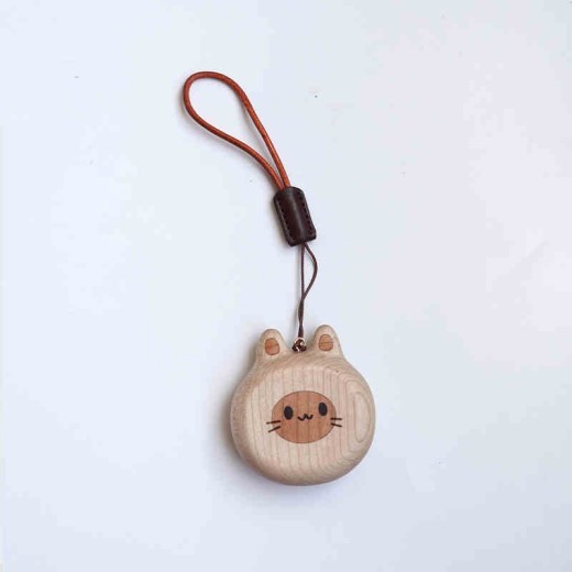 Llavero de madera con diseño de perros y gatos