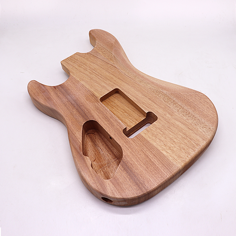 Cuerpo de guitarra eléctrica de temperamento elegante Okomu