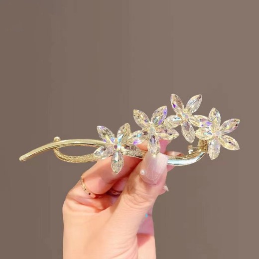 Horquilla con diseño de flor de cristal con temperamento de súper hada, estilo simple y con personalidad.