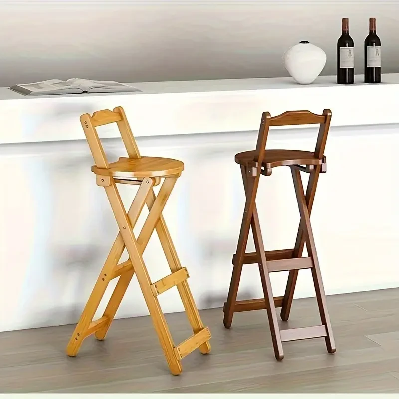 Taburete de bar portátil de bambú con respaldo y pedal