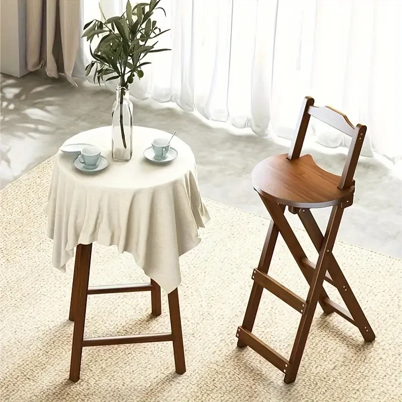 Taburete de bar portátil de bambú con respaldo y pedal