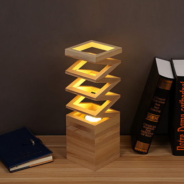 Lámpara de mesa creativa de madera maciza