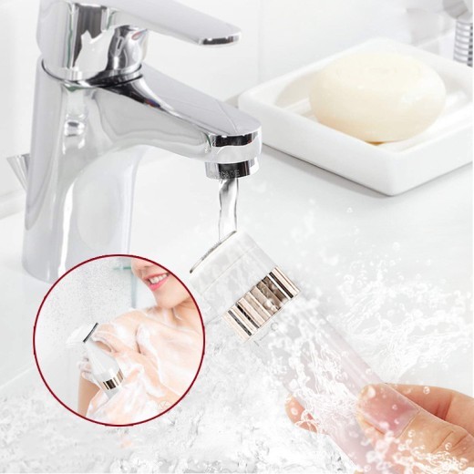 Instrumento de afeitado Cuatro en Uno Lápiz labial multifuncional Navaja de afeitar Gel de ducha