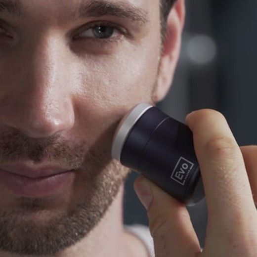 Afeitadora eléctrica portátil EVO SHAVER con carga tipo C
