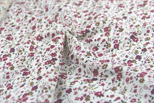 Tela floral con estampado de pigmentos de algodón