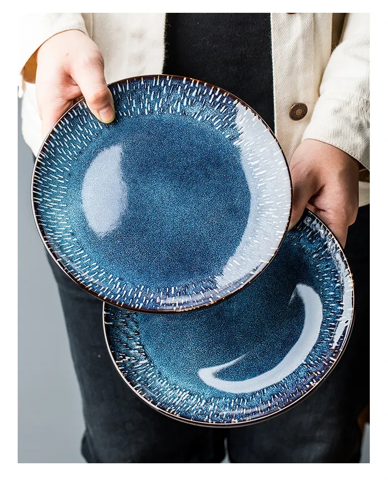 Plato redondo de cerámica creativo azul para el hogar