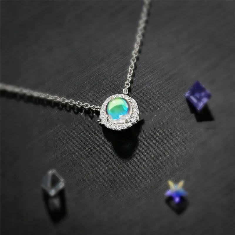 Cadena de clavícula con colgante redondo para mujer