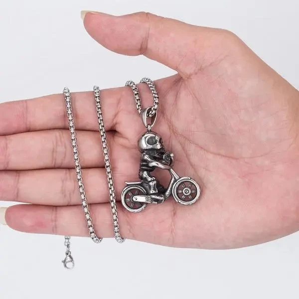Colgante de bicicleta con calavera