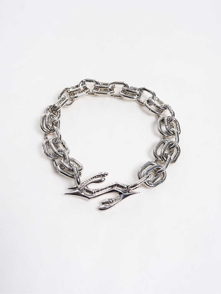 Collar de acero de titanio de nicho con cadena de clavícula de doble anilla de alta calidad para hombres y mujeres.