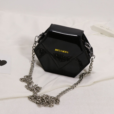 Bolso francés de nicho diagonal para mujer, bolso con cadena salvaje.