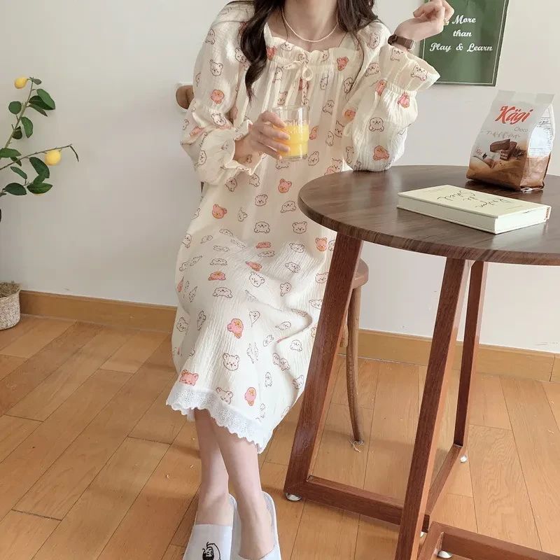 Cute Cartoon Bear Cotton Yarn Nightdress Women's Homewear