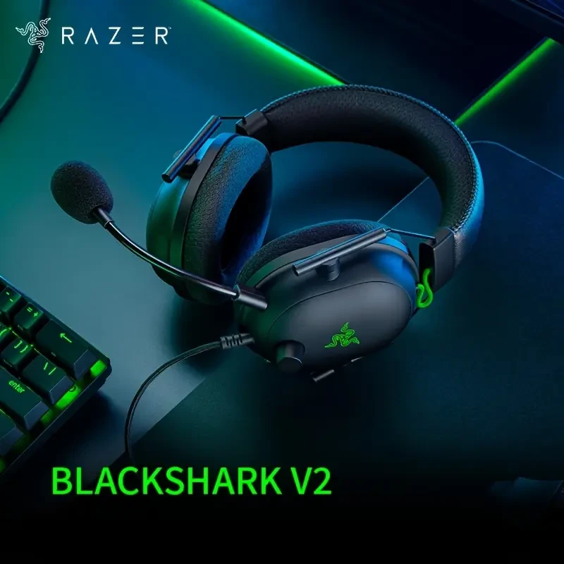Razer BlackShark V2 Wired Gaming Headset with Passive Noise Cancellation and USB Sound Card