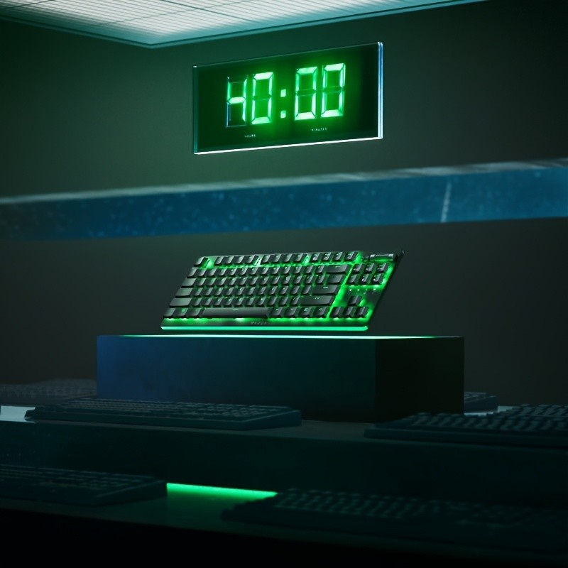 Razer DeathStalker V2 Pro Wireless Low-Profile Optical Gaming Keyboard – Ultra-Slim, Wireless, Chroma RGB