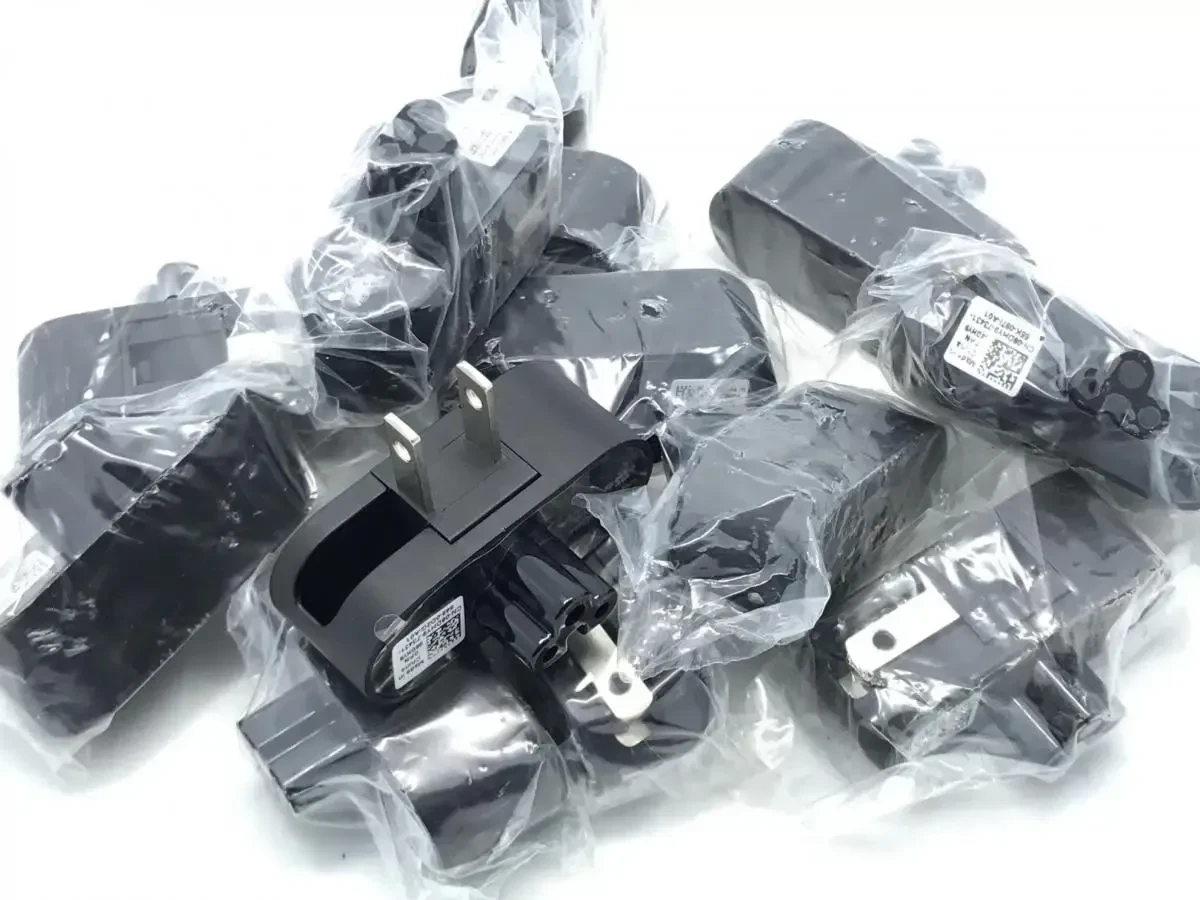 Notebook power head Folding plug with two forks and plum tail