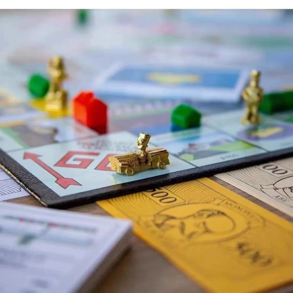 Hasbro Monopoly: The Simpsons Family Edition