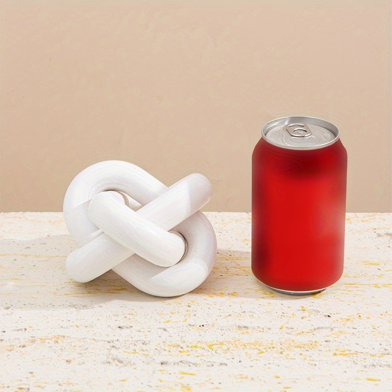 YUMIPLUS Hand-Carved Wooden Chain Sculpture – Modern Farmhouse & Boho Rustic Decor for Indoor & Outdoor Spaces