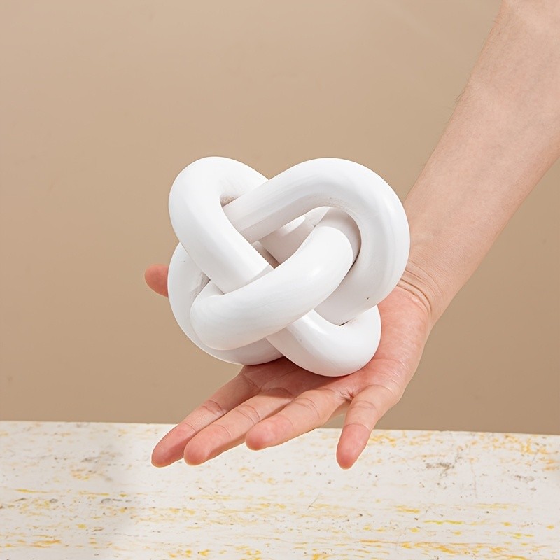 YUMIPLUS Hand-Carved Wooden Chain Sculpture – Modern Farmhouse & Boho Rustic Decor for Indoor & Outdoor Spaces