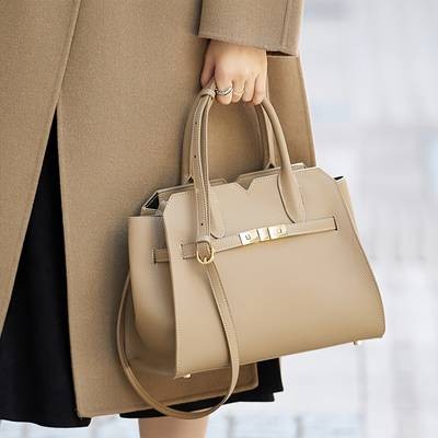 ZOOLER Luxury Genuine Leather Women’s Handbag – Elegant Large-Capacity Shoulder & Messenger Bag