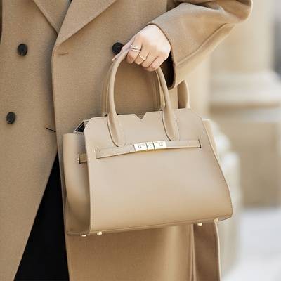 ZOOLER Luxury Genuine Leather Women’s Handbag – Elegant Large-Capacity Shoulder & Messenger Bag