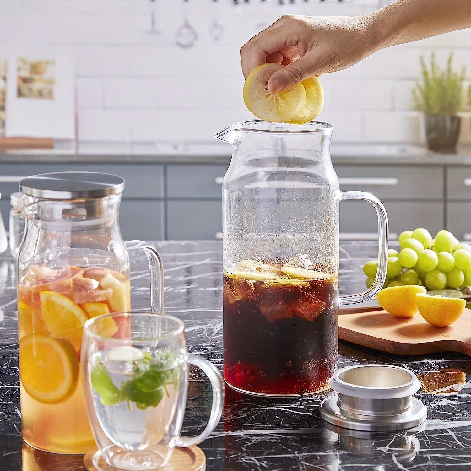 YUMIPLUS 1500ml High Borosilicate Glass Pitcher – Heat-Resistant Durable Water & Beverage Dispenser with Stainless Steel Lid