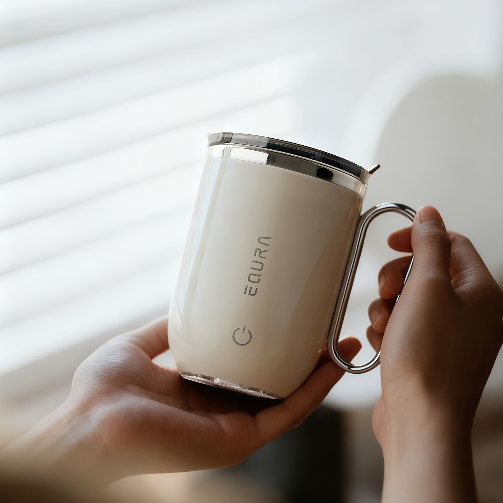 eQUra Retro Magnetic Self-Stirring Cup – USB Rechargeable 316 Stainless Steel Travel Mug for Coffee, Milk, Chocolate & Holiday Gifting