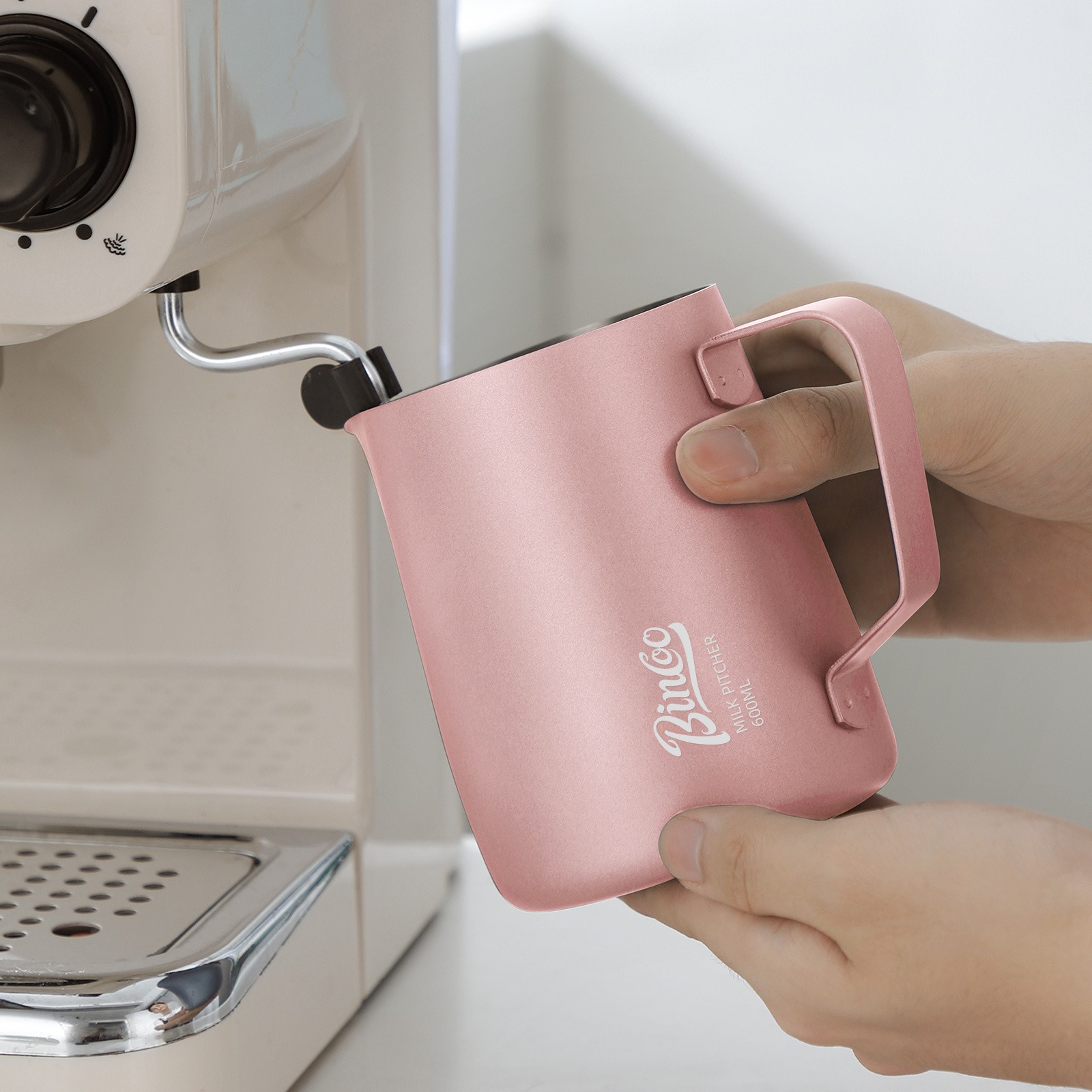 Bincoo Stainless Steel Latte Art Frothing Pitcher Set – 350ml & 600ml Pointed-Spout Steam Jugs for Barista-Quality Milk Texturing