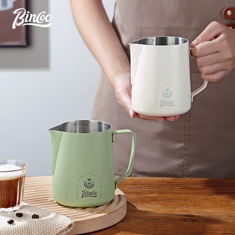 Bincoo Stainless Steel Milk Frothing Pitcher – 600ml Professional Pouring Jug