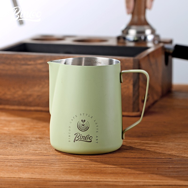 Bincoo Stainless Steel Milk Frothing Pitcher – 600ml Professional Pouring Jug