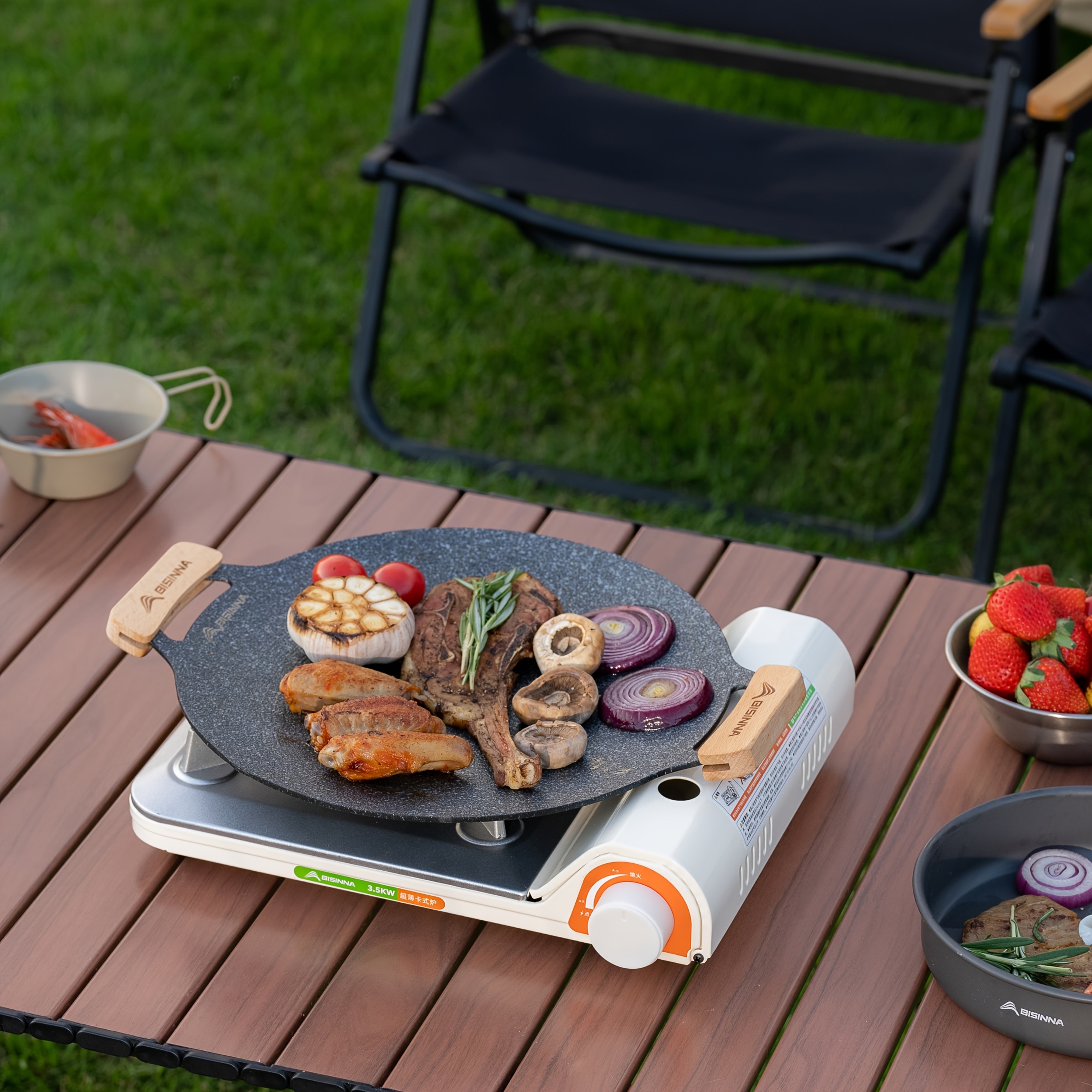 BISINNA Non-Stick Camping Frying Pan – Aluminum Alloy Outdoor Pan with Wooden Handles