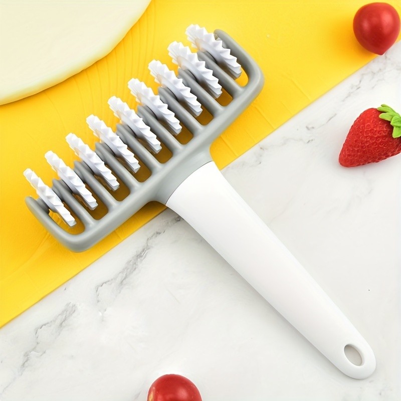 WIEZ Plastic Noodle & Pasta Maker – Easy Hand-Press Tool for Fresh Homemade Spaghetti and Noodles