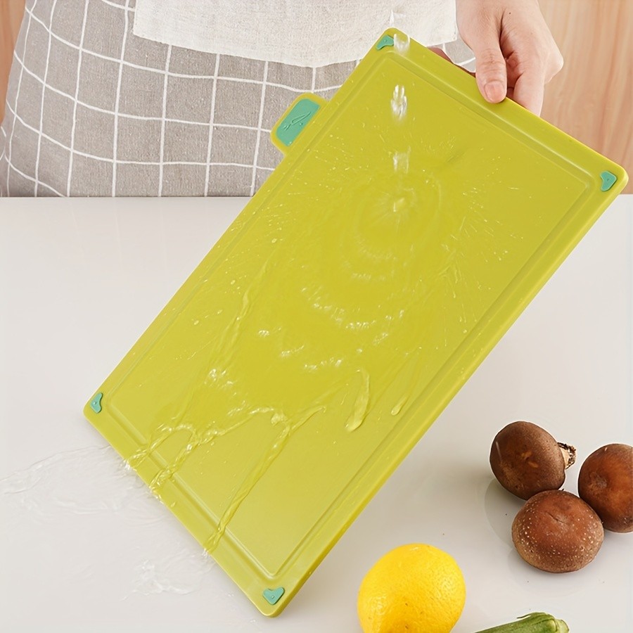 WIEZ 4-Piece Fruit & Vegetable Cutting Board Set – Durable Multi-Size Boards for Everyday Kitchen Prep