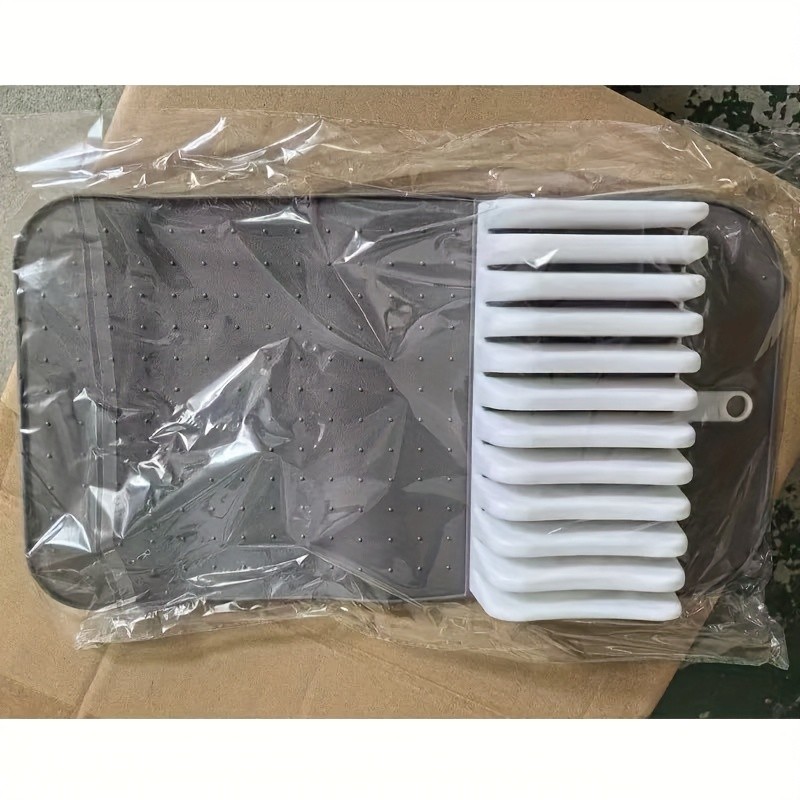 WIEZ Premium Cutting Tool Storage Mat – Soft-Grip Plastic & Silicone Organizer for Medium & Large Tools