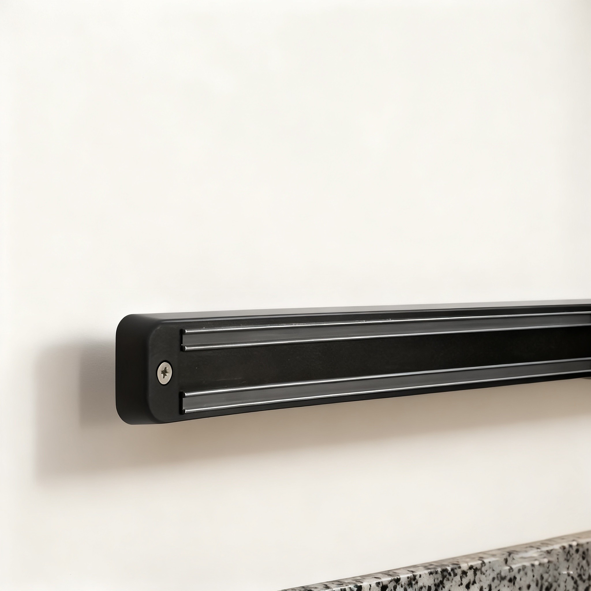 WIEZ Heavy-Duty Wall Magnetic Rack – Strong Cutting Tool Holder for Kitchens, Garages & Workspaces