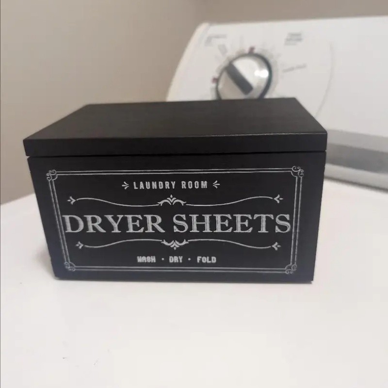 LDQ Rustic Dryer Sheet Holder – Hinged-Lid Farmhouse Container for Neat NZ Laundry Storage & Organisation