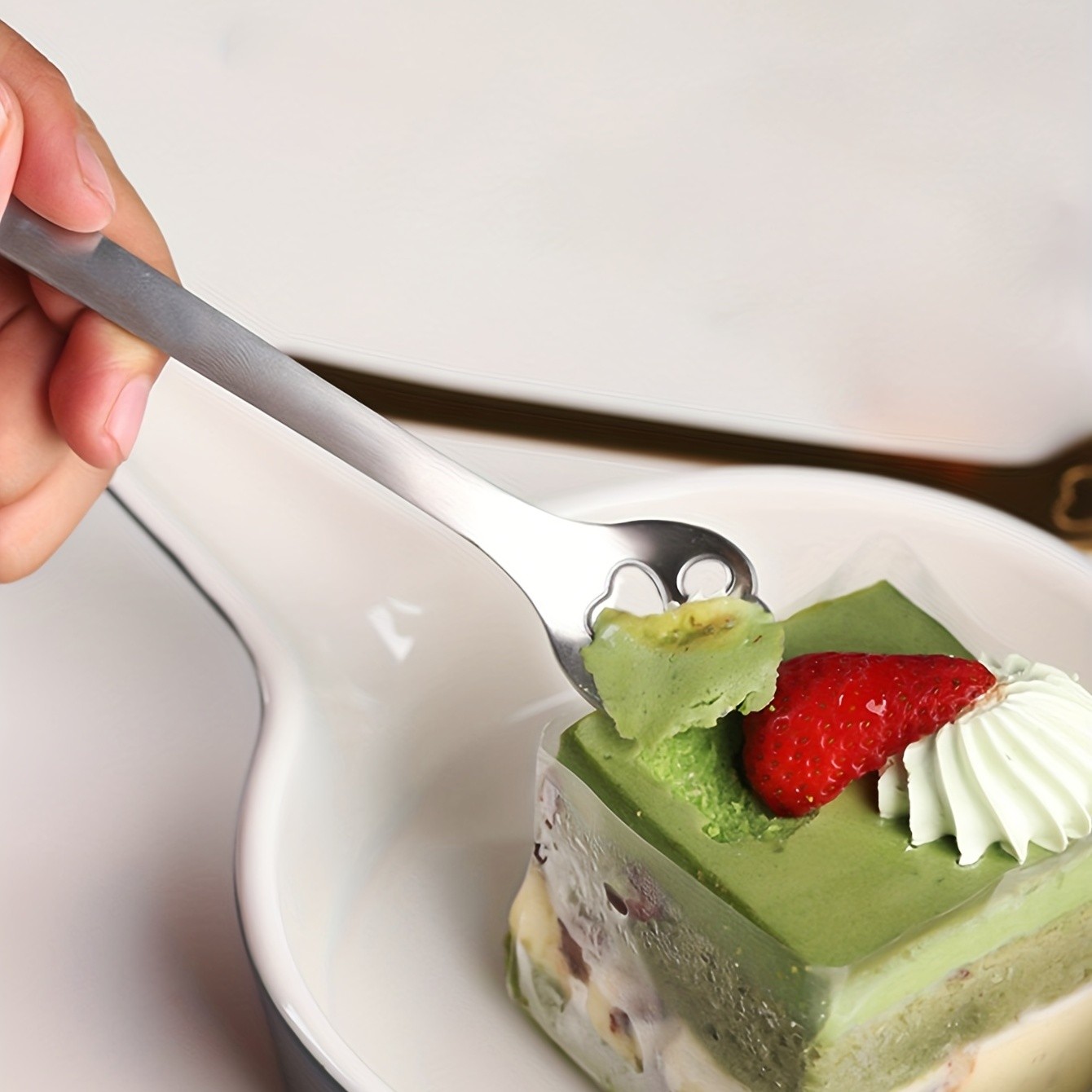 YUHUPHYLLIC Silvery Cat Claw Spoon – 304 Stainless Steel Serving Spoon