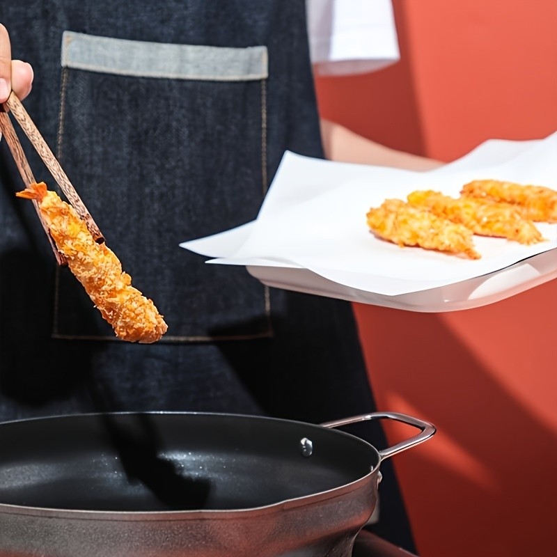 YUHUPHYLLIC 50pcs Air Fryer Liners – Non-Stick Oil Absorbing Parchment Paper for Cooking & Baking