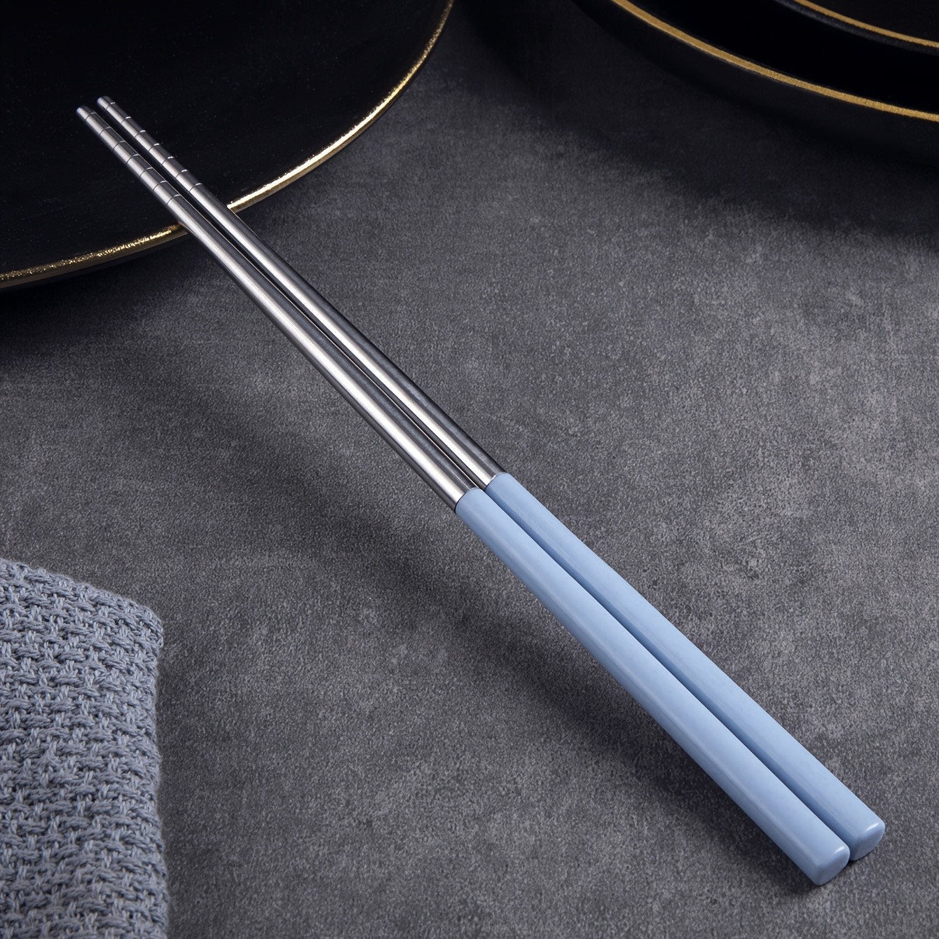 YUHUPHYLLIC 4 Pairs Stainless Steel Chopsticks – Reusable, Non-Slip, Dishwasher Safe Utensils for NZ Dining