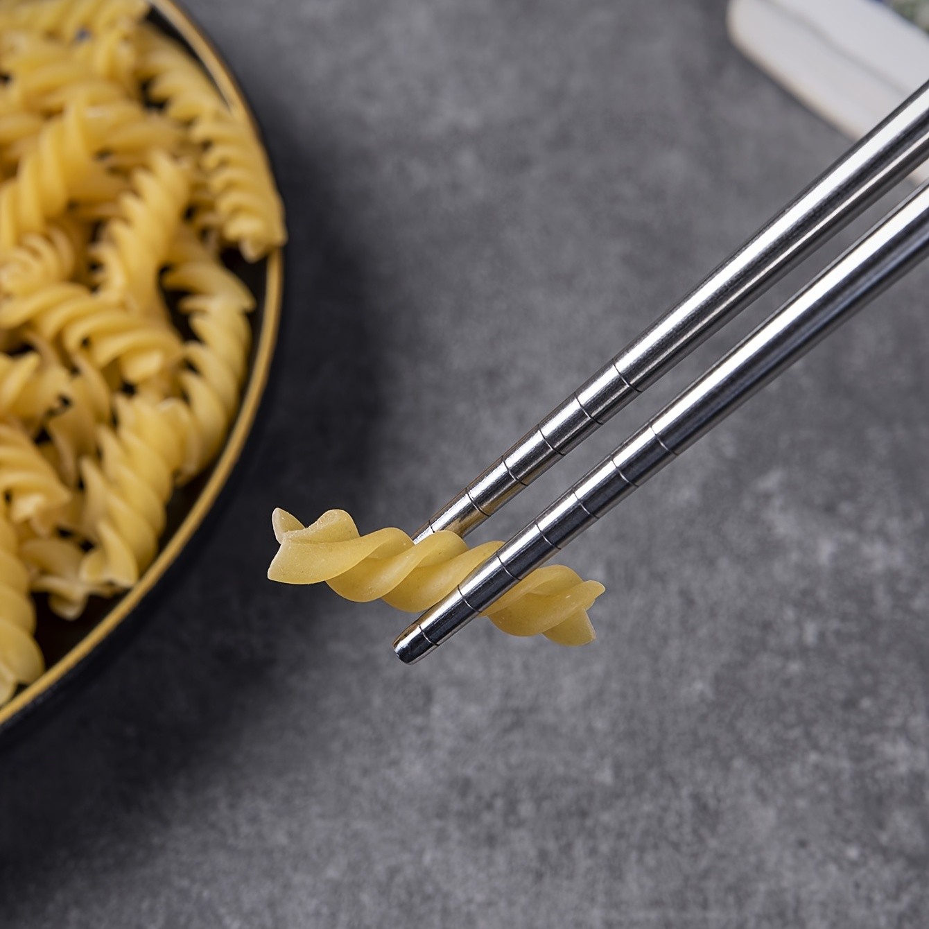 YUHUPHYLLIC 4 Pairs Stainless Steel Chopsticks – Reusable, Non-Slip, Dishwasher Safe Utensils for NZ Dining