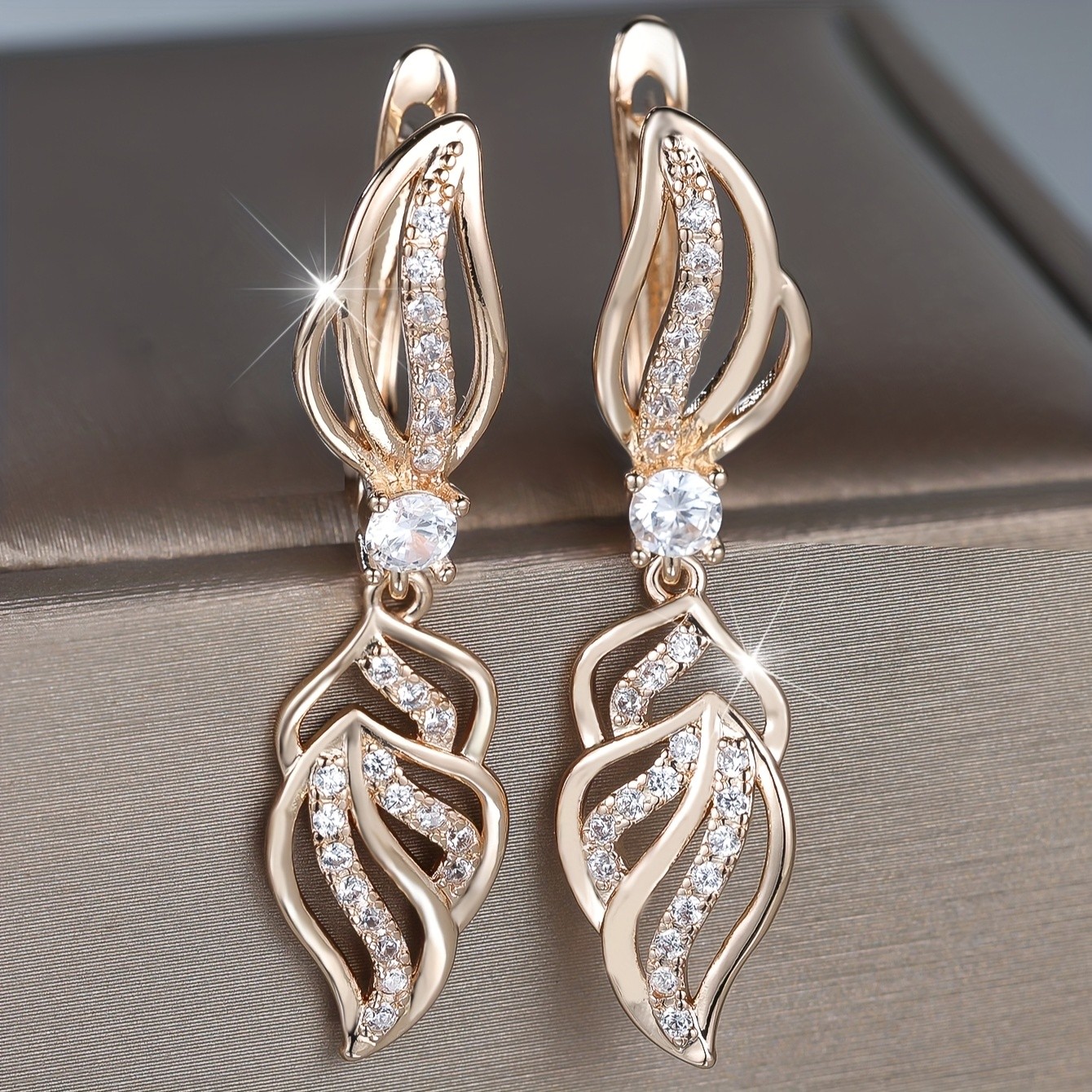ANGOL Bohemian Style Elegant Leaf Hoop Earrings