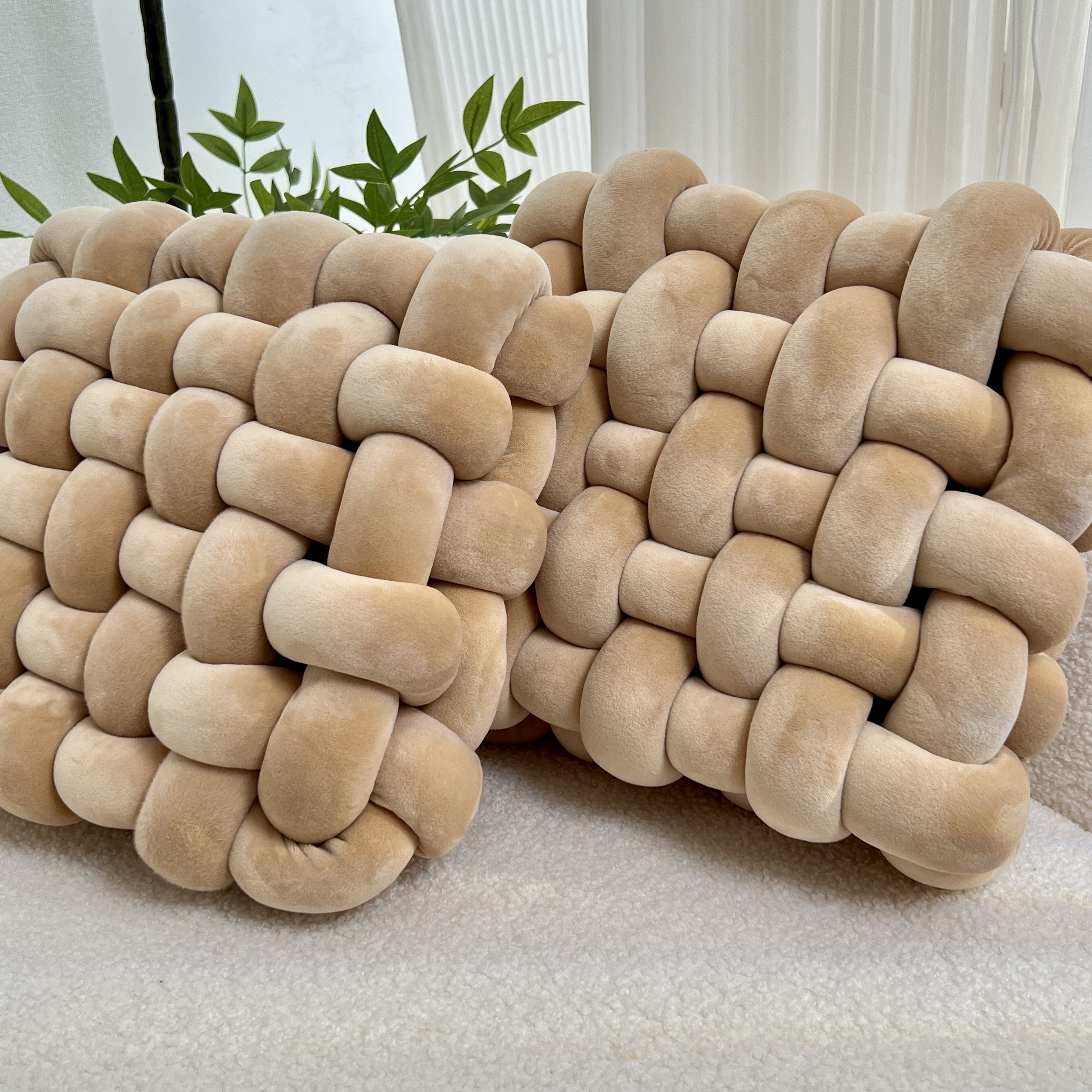 YLBKIKR 2pcs Knot Throw Pillow – Soft and Plush Cushions for Stylish Home and Office Decor