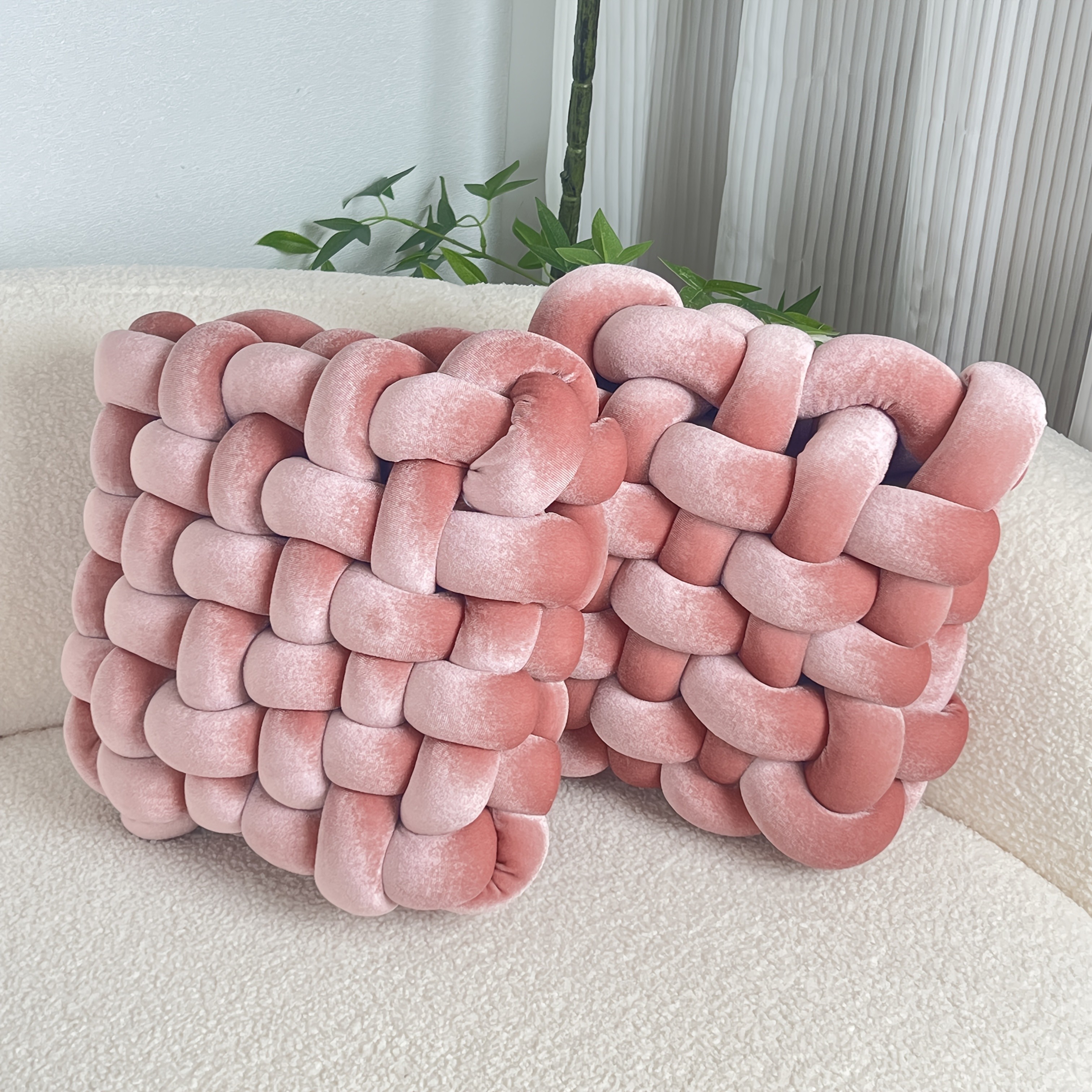 YLBKIKR 2pcs Set of Golden Velvet Hand-Knotted Square Decorative Pillows – Luxurious Cushions for Sofa, Bed, and Office Decor