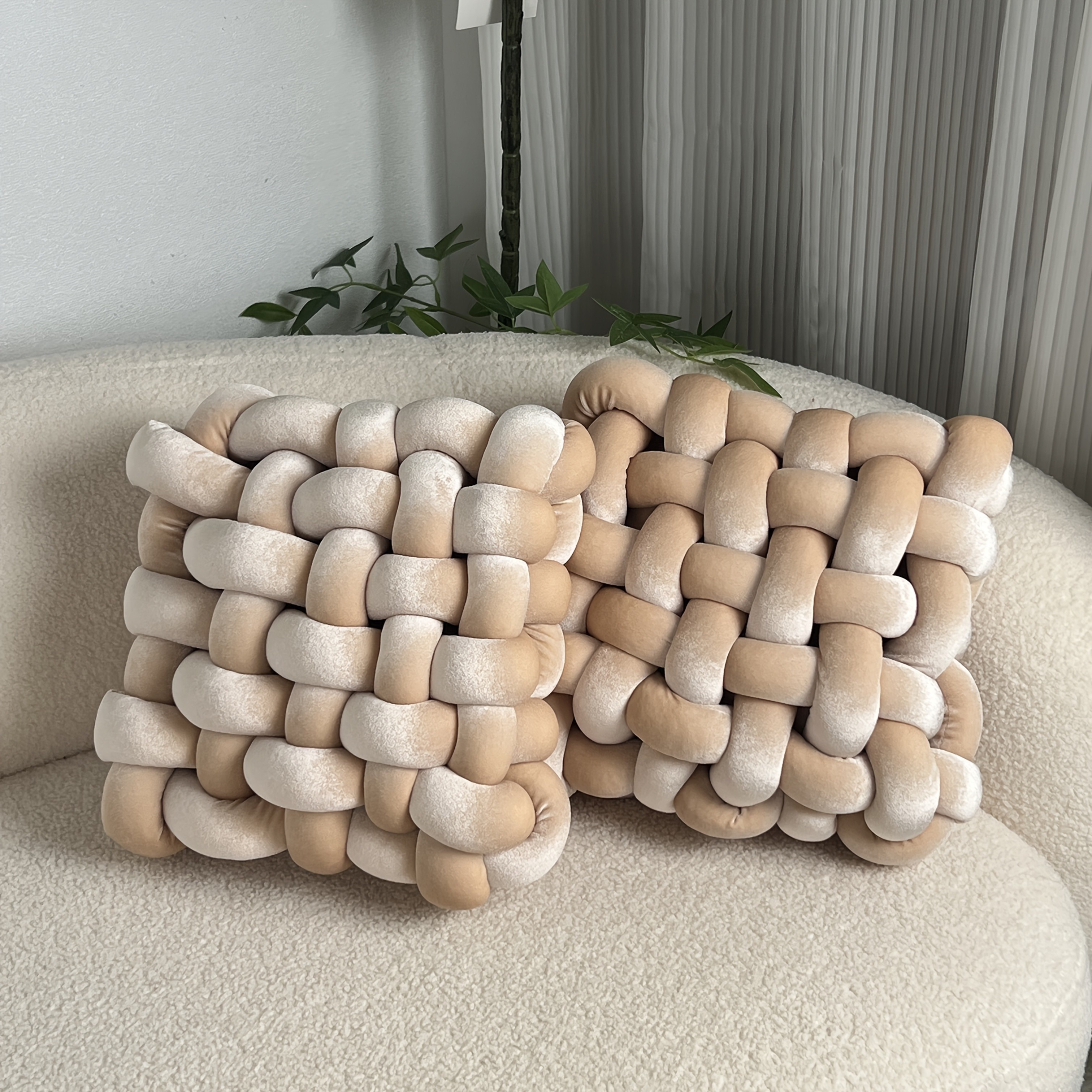 YLBKIKR 2pcs Set of Golden Velvet Hand-Knotted Square Decorative Pillows – Luxurious Cushions for Sofa, Bed, and Office Decor