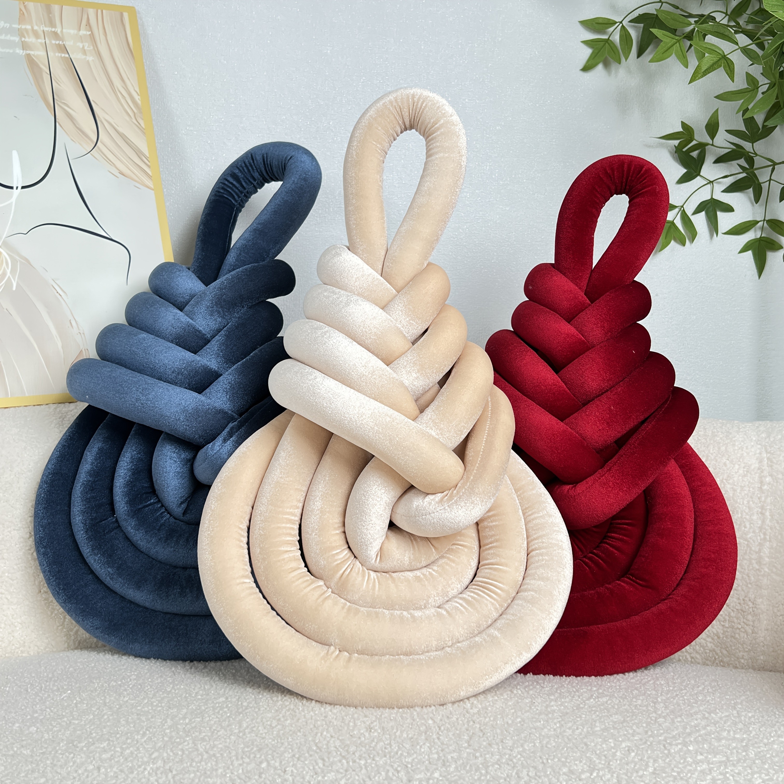 YLBKIKR Handwoven Plush Short-Hair Cushion – Luxury Decorative Accent with Knot/Teardrop/Baroque Design for Sofa, Bed, and Chair