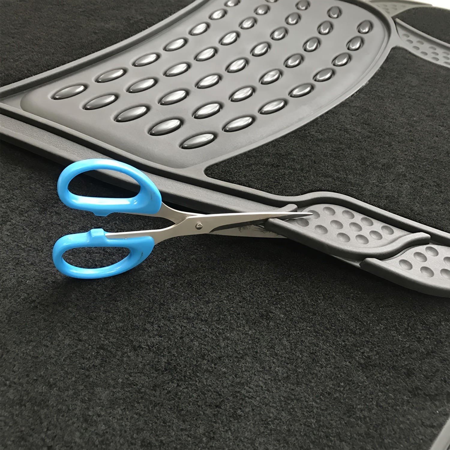 KTMOUW Universal Car Floor Mats – Waterproof & Durable Rubber Mats for Cars, SUVs, Trucks, and Vans