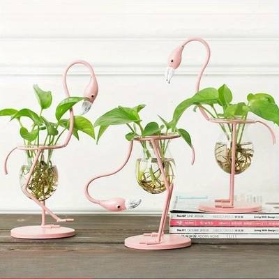 ITECHJOY Eye-Catching Flamingo Hydroponic Vase – Add a Touch of Vintage Elegance to Your Desk